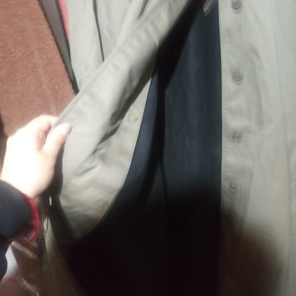 COAT - Picture 3 of 3